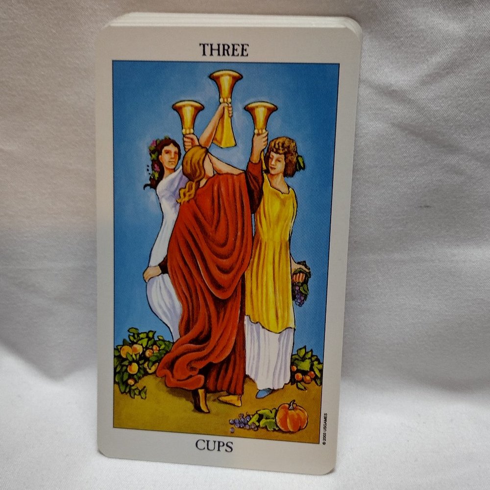 Radiant Rider-Waite Tarot Cards - Picture 7 of 10